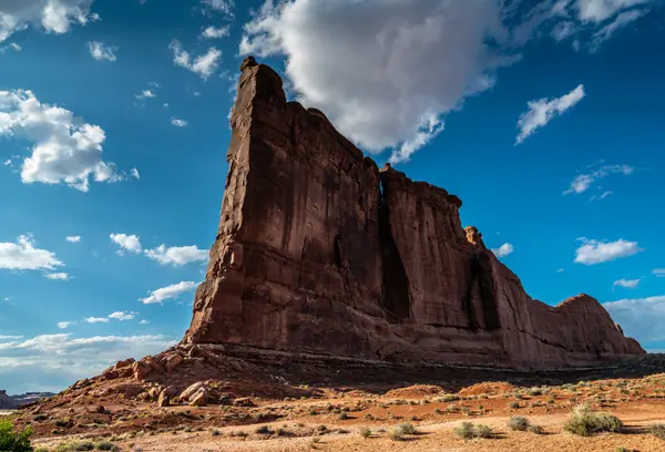 Courthouse Towers, Arches