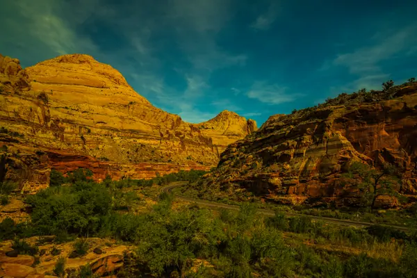 Capitol Reef Rocks, Capitol Reef
